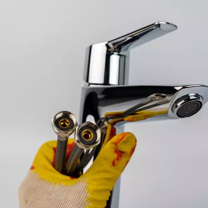 Robinet mitigeur qui fuit à la base