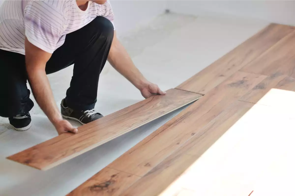 pose de parquet sur moquette