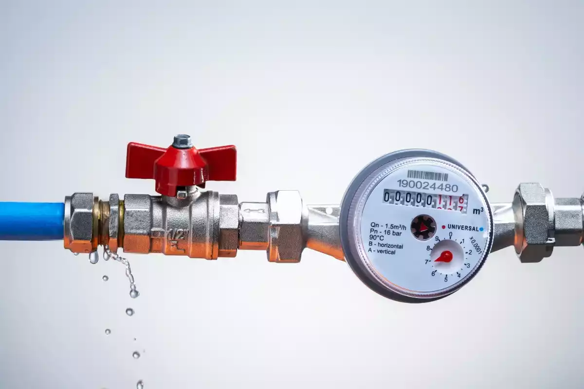 compteur d'eau qui tourne sans fuite