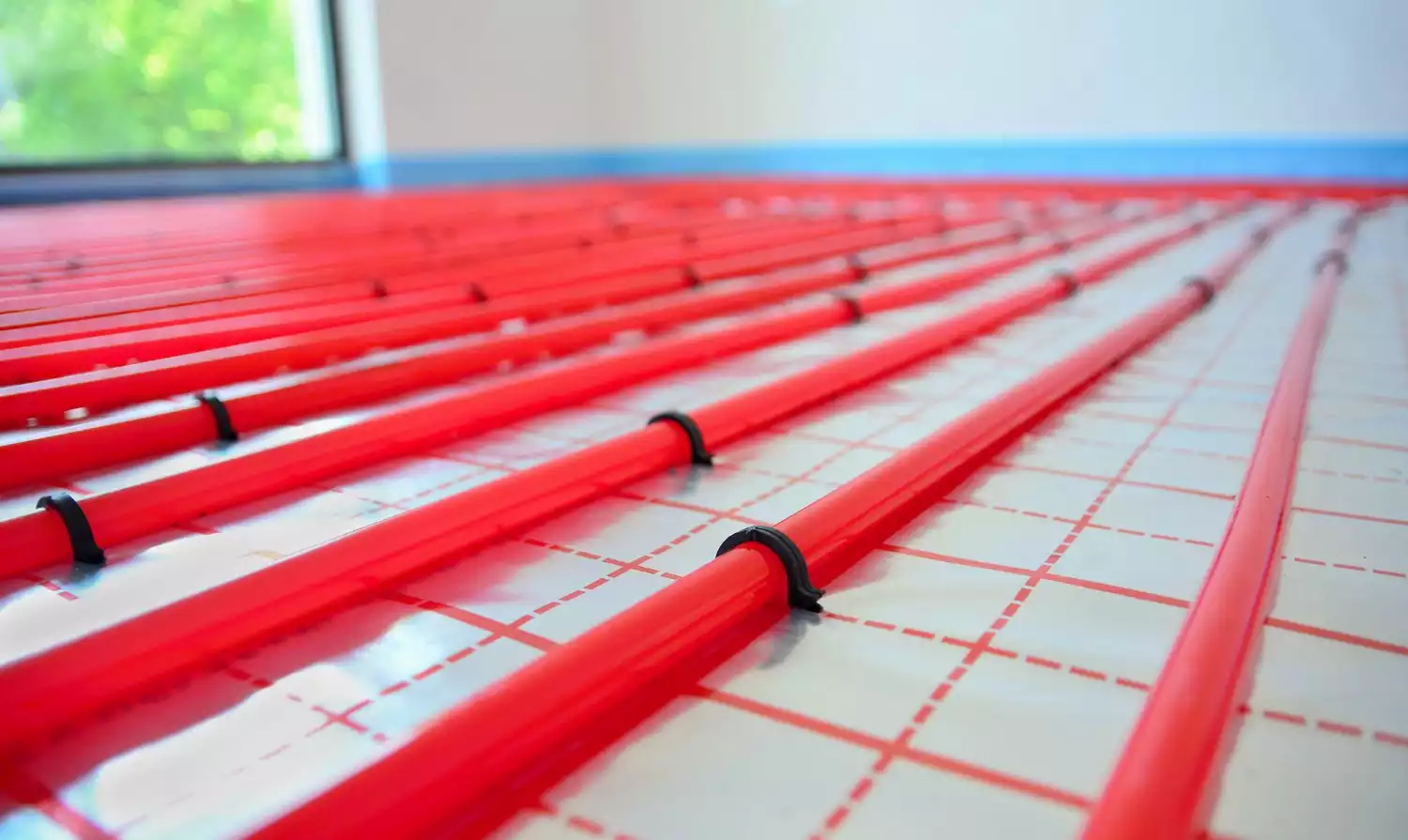 Fuite sur un plancher chauffant : comment détecter et réparer sans rénover tout votre sol ?