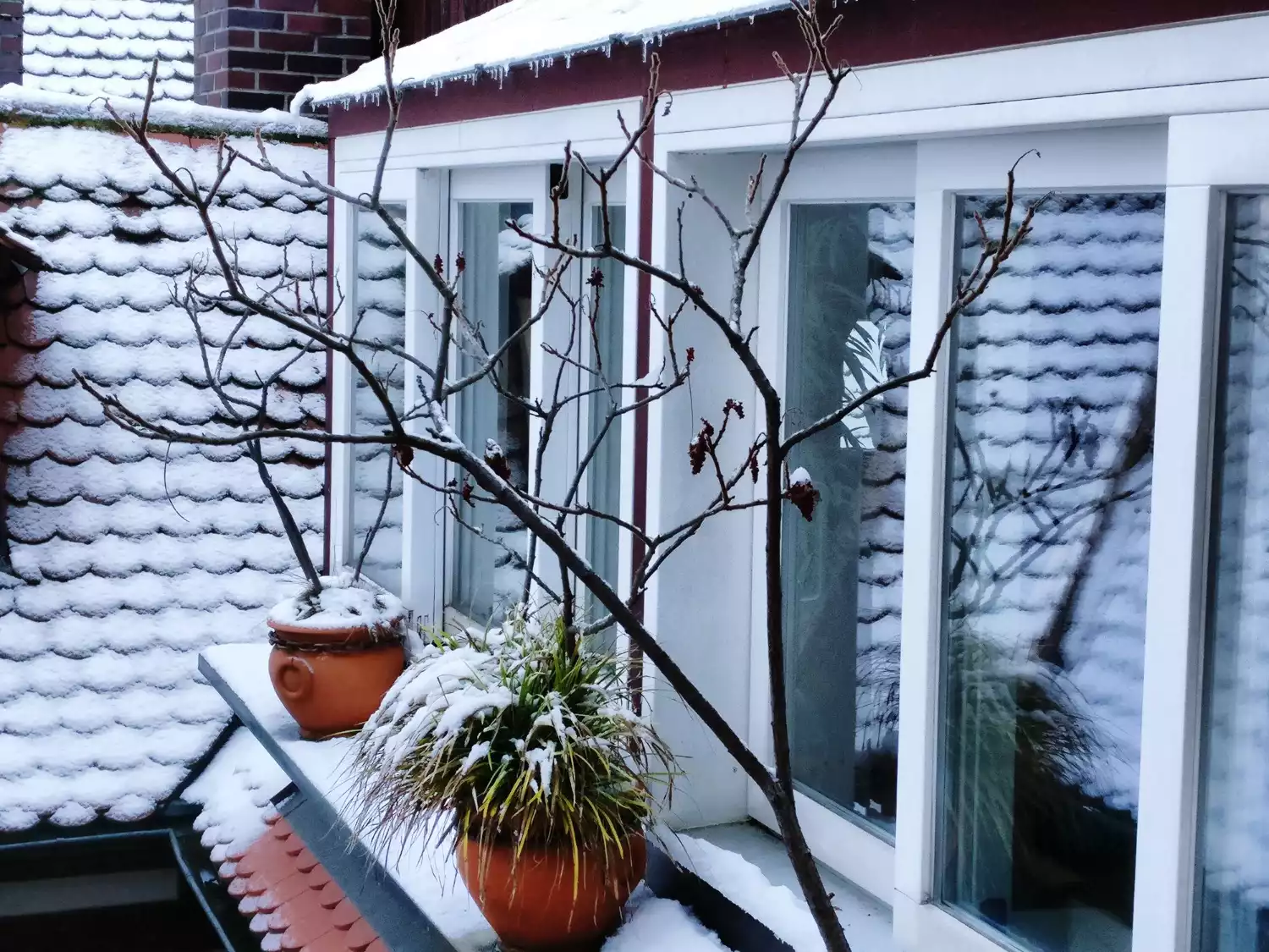Comment bien isoler ses fenêtres du froid en hiver ?