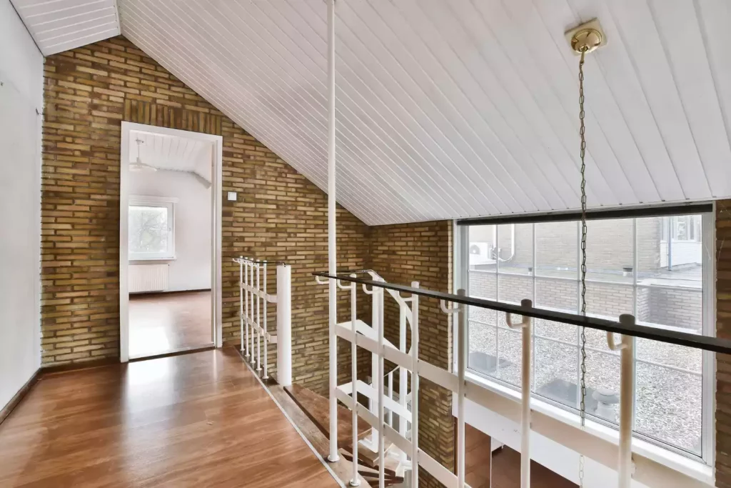 Comment choisir un garde-corps sécurisé pour votre maison en Normandie ?