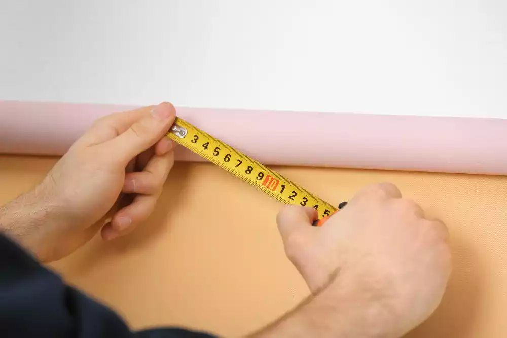 Estimer précisément la quantité de papier peint nécessaire pour un chantier